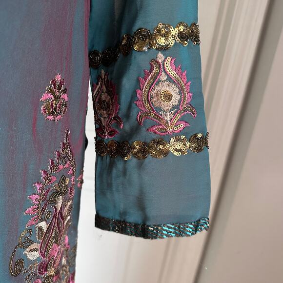 Pakistani designer salwar kameez - Picture 7 of 8